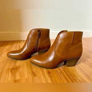 Frye Ankle Boots, Genuine Leather, Melissa Shootie - Caramel. Women Size 8.